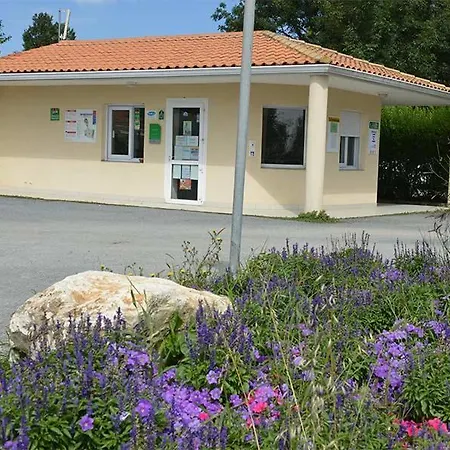 2 Plages Et Ocean - Maeva Campsite 4*